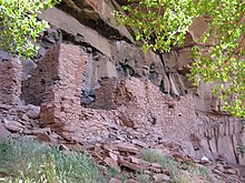 Sinagua ruin at Honanki, just south of the wilderness Honanki Sinagua ruin.jpg