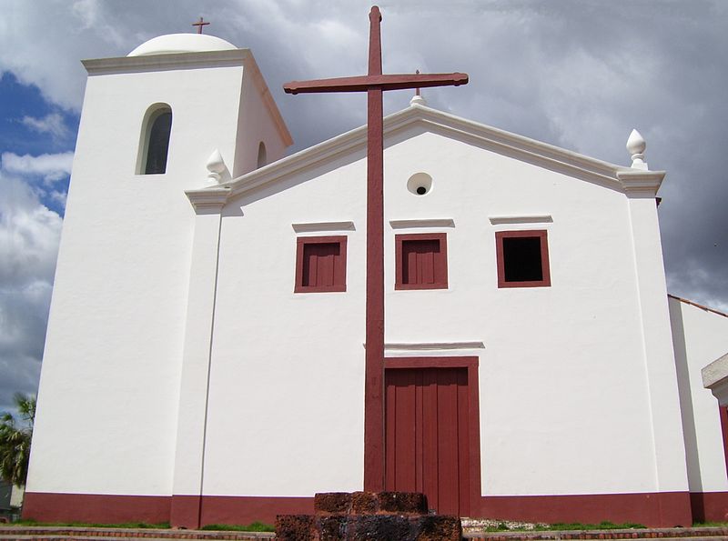 File:Igreja do Rosário e São Benedito3 (Cuiabá).jpg
