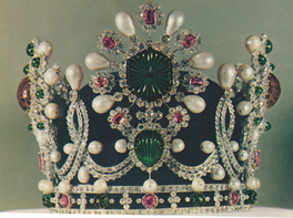 Imperial Empress Crown 2.png