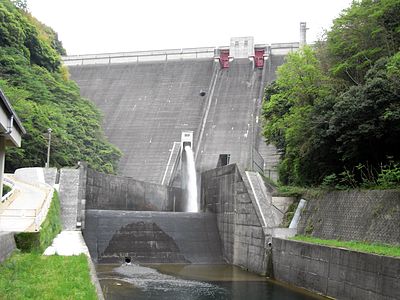 石手川ダム