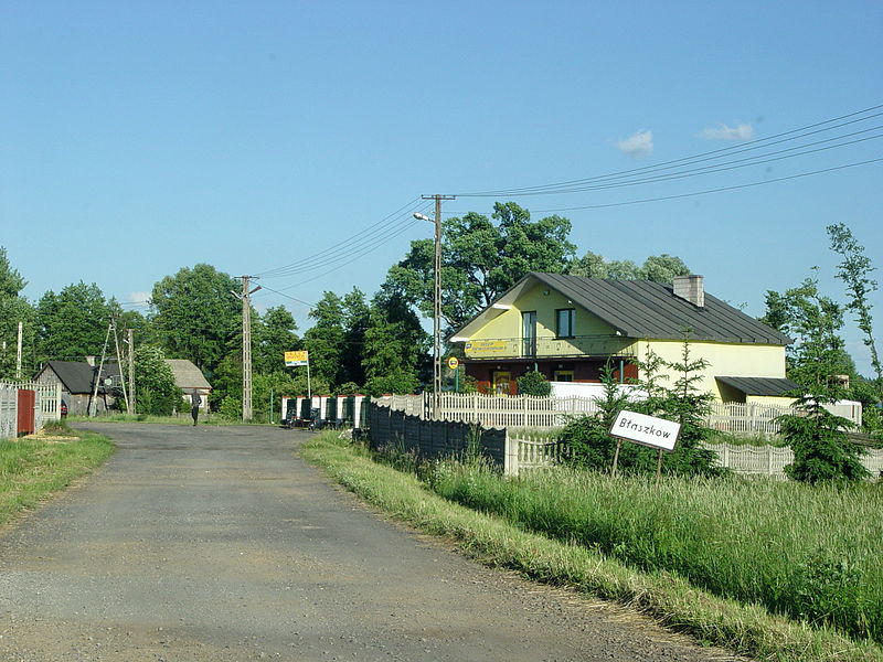 File:JKRUK 2007017 BLASZKOW GRANICA I SKLEP.jpg