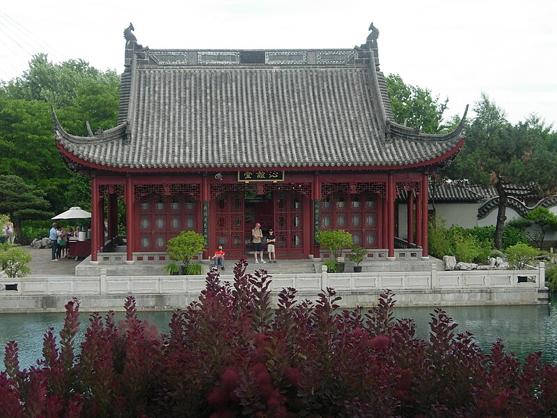 File:Jardin botanique, Montréal (15572885994).jpg