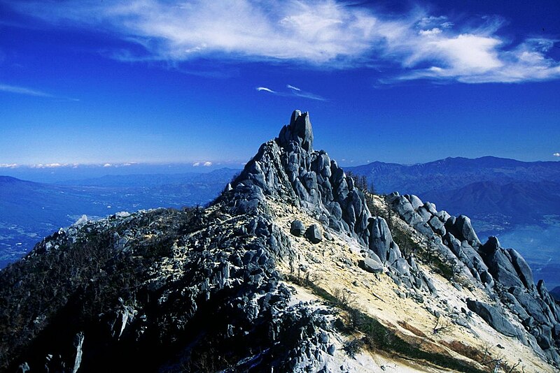 File:Jizougatake South Alps.jpg