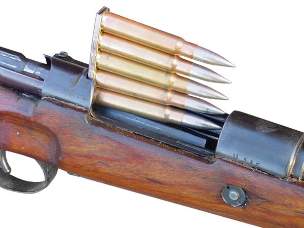 Karabiner 98k stripper clip with five 7.92×57mm Mauser cartridges