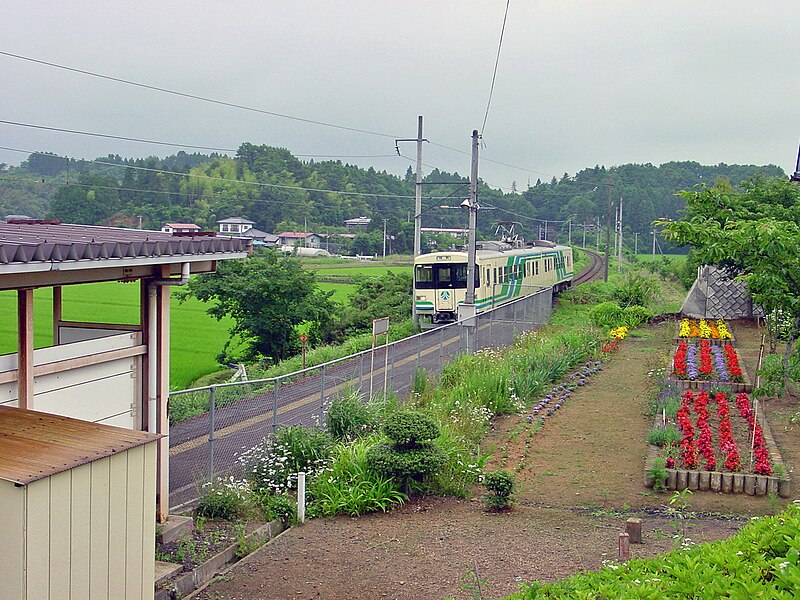 File:Kitamarumori Station 02.jpg