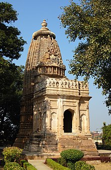 Krajuraho Adinath candi 2010.JPG