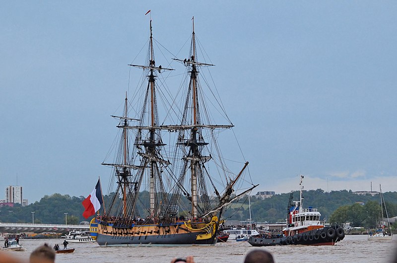 File:L'Hermione à Bordeaux 5.jpg