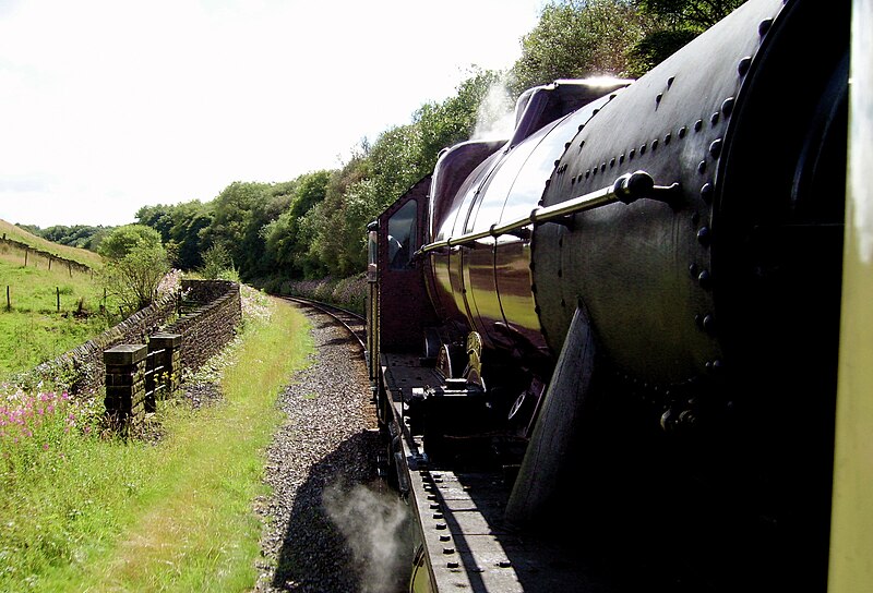 File:LMS Jubilee Class 5690 Leander on the East Lancashire Railway.jpg