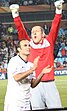 Landon Donovan e Brad Guzan.jpg