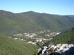 Lapradelle-Puilaurens vue depuis le château.jpg