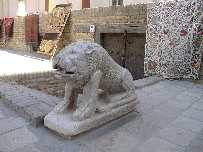 File:Lion, Bukhara.JPG