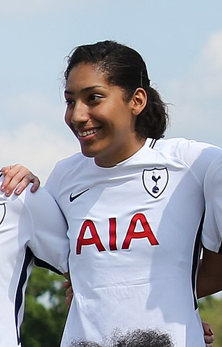 <span class="mw-page-title-main">Lucía León</span> Dominican footballer (born 1997)