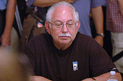 Lyle Berman WSOP-turnauksessa vuonna 2006.