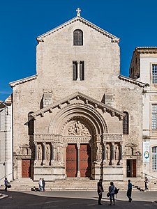 MK54138 Église Saint-Trophime (Arles) .jpg