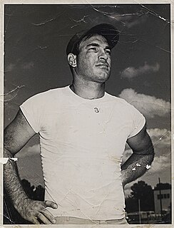 Merle Hapes American football player