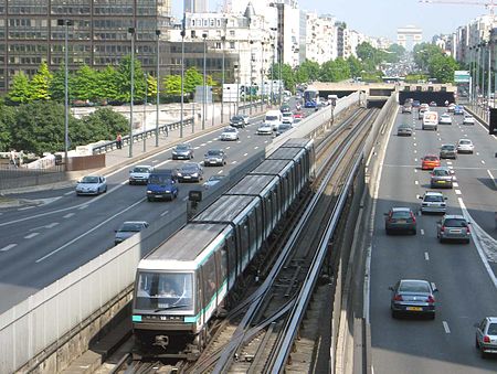 Tập_tin:Metro-Paris-ligne-1-Pont-de.jpg