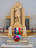 Statue de Jeanne d'Arc (monument aux morts)