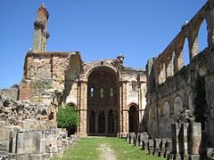 Ruinas del monasterio de Moreruela.