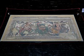 Mosaico de Océano y las Nereidas (Museo de Palencia).jpg