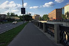 Moscow, Preobrazhenskaya and Rusakovskaya embankments (31456820345).jpg