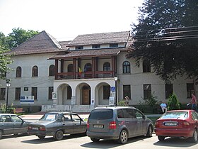 Muzeul de Stiintele Naturii din Suceava.jpg