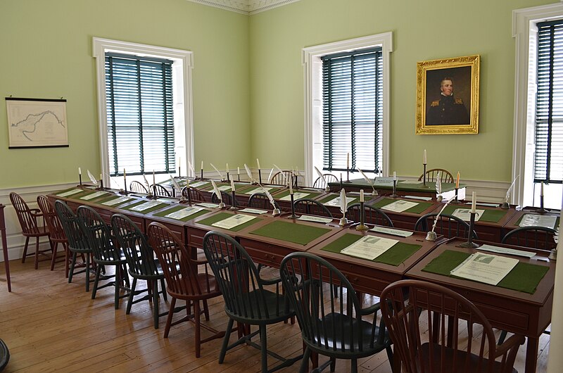 File:Old State House, Dover, House chamber.jpg