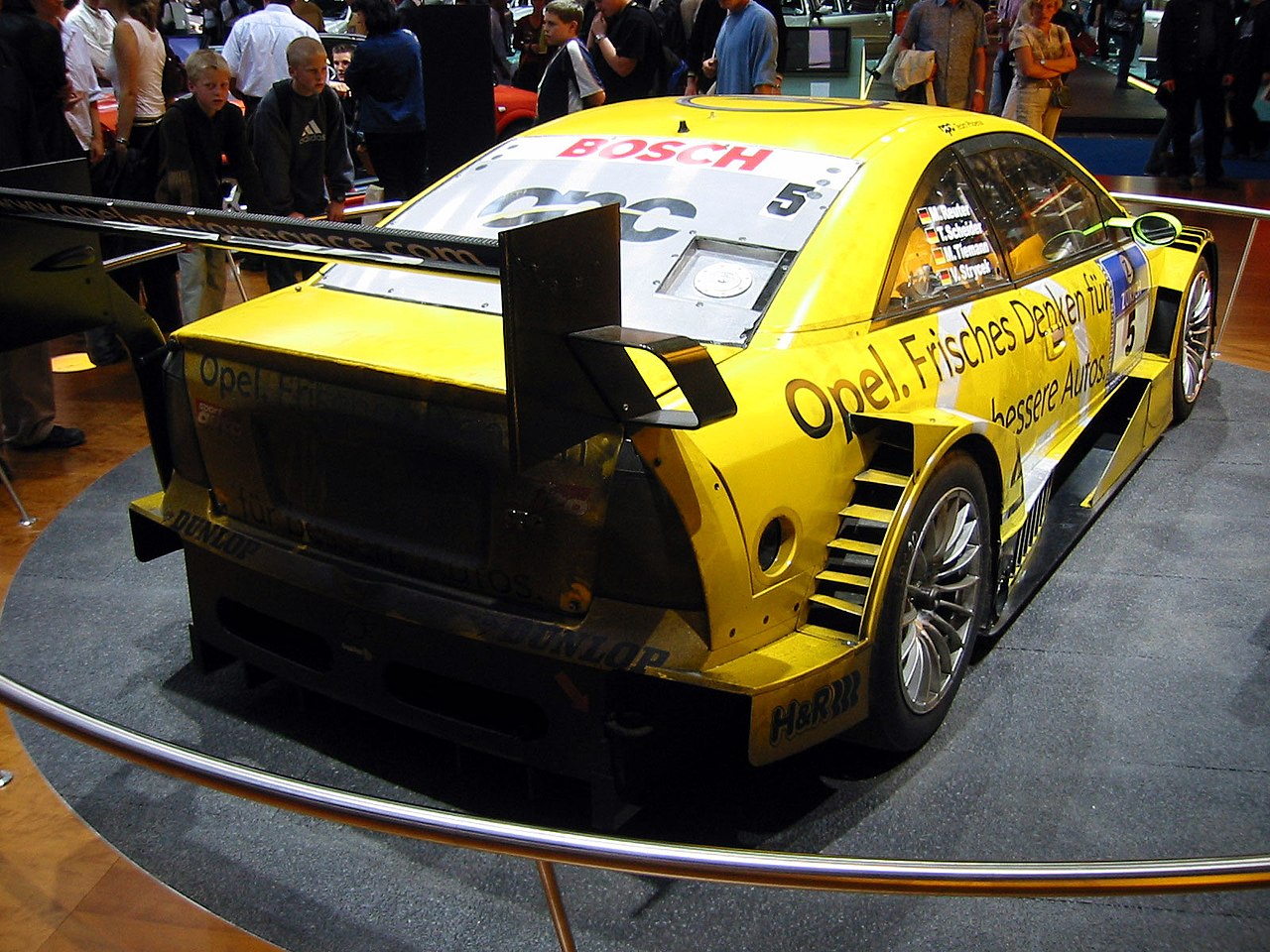 Image of Opel Astra V8 Coupe (OPC Team Phoenix, DTM 2003) rear