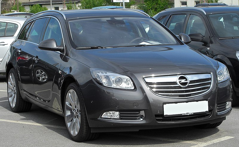 Category:Opel Insignia A Sports Tourer - Wikimedia Commons