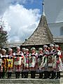 Traditionele Hongaarse klederdracht van Izvoru Crişului / Körösfő