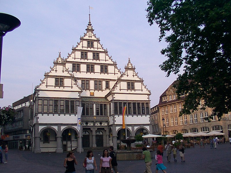 File:Paderborner Rathaus.jpg