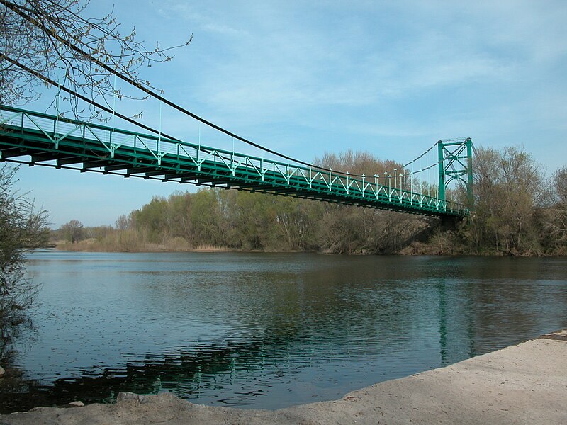 File:Pont de Cazouls.jpg