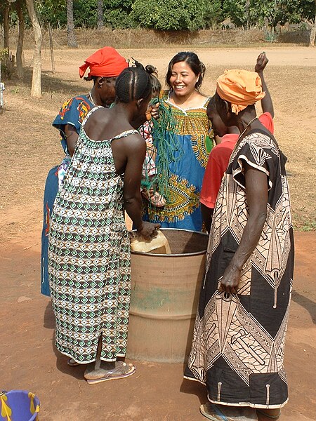 File:Proyecto "Volver" a Guinea Bissau de Diego y Gladys Campelo (13159136114).jpg