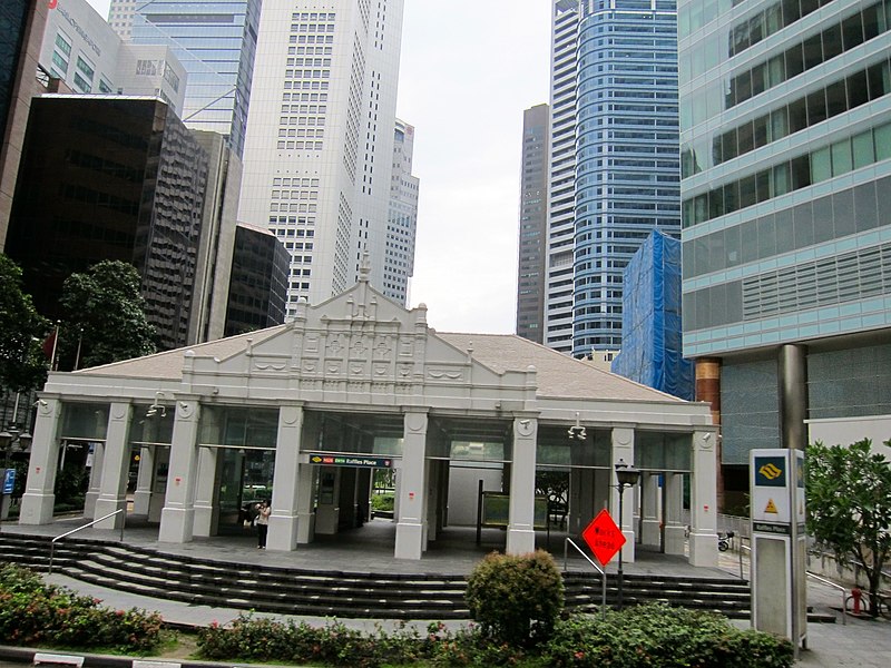 File:Raffles MRT - panoramio.jpg