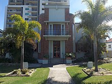 Redcliffe Town Council Chambers in Redcliffe, Queensland.jpg