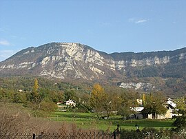 Revard depuis Aix.jpg