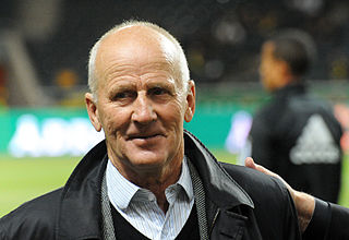 <span class="mw-page-title-main">Rolf Zetterlund</span> Swedish footballer and manager