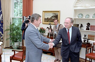 Dick Cheney en toenmalig president Ronald Reagan in 1983.