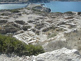 Ruines et colonnes éparses à Cnide.JPG