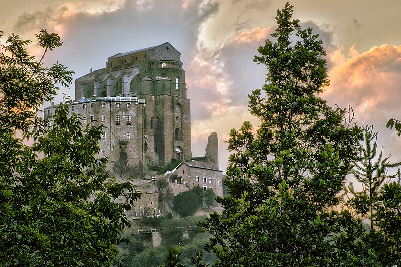 File:Sacra di San Michele (13-07-2018).jpg