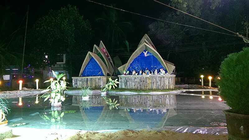 File:Saint Antony's Church Christmas Crib 2014.jpg