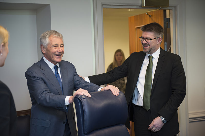 File:Secretary of Defense Chuck Hagel, left, shares a laugh with Icelandic Minister for Foreign Affairs Gunnar Bragi Sveinsson at the Pentagon in Arlington, Va., April 10, 2014 140410-D-EV637-235.jpg