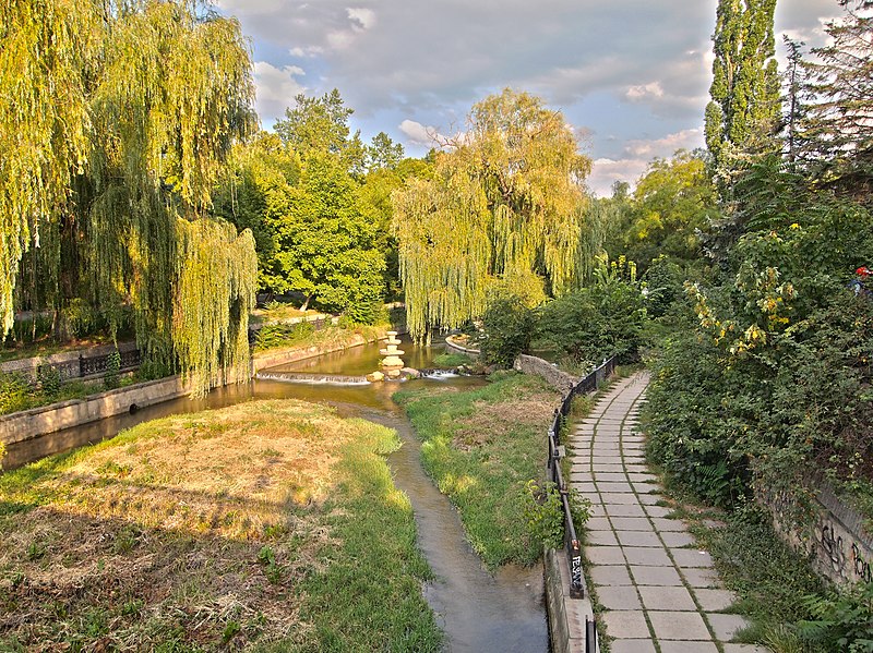 File:Simferopol - river.jpg