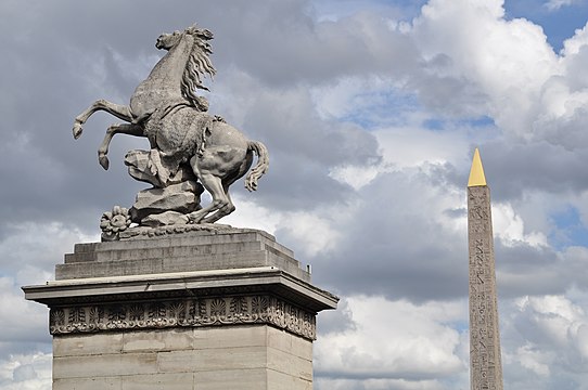 "Statue_of_horse,_Place_de_la_Concorde,_Paris_August_2010.jpg" by User:Paris 16