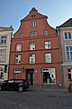 Stralsund, Mönchstraße 47 (2012-04-06), by Klugschnacker in Wikipedia.jpg