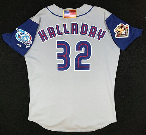 2001 Toronto Blue Jays #32 Roy Halladay road jersey (after 9/11)