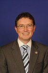 Thomas Massie, oficiala portreto, 112-a Kongreso 2.JPG