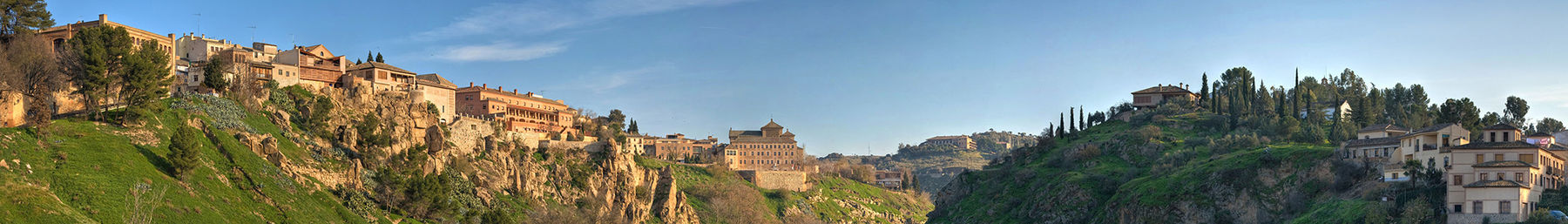 Toledo, İspaniya banner.jpg