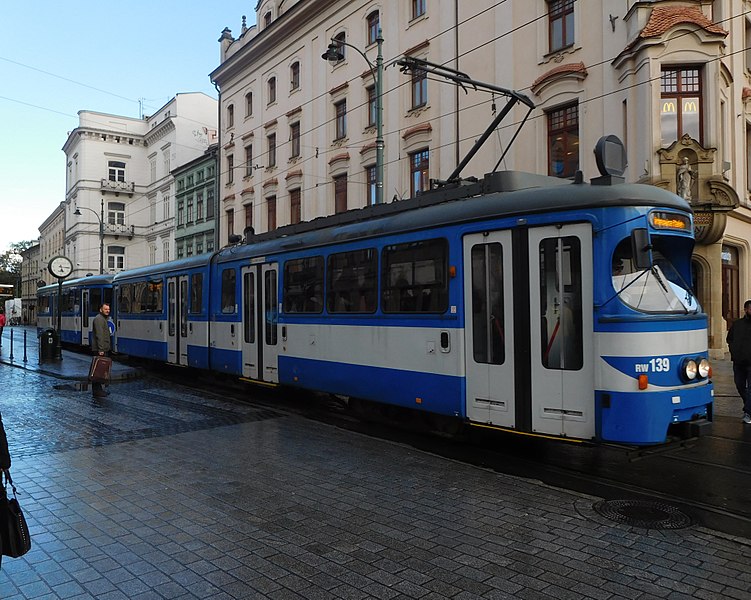 File:Tram 139 - Kraków (cropped).jpg