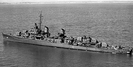 USS_Haraden_(DD-585)