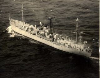 USS <i>Jamestown</i> (AGTR-3) Oxford-class technical research ship